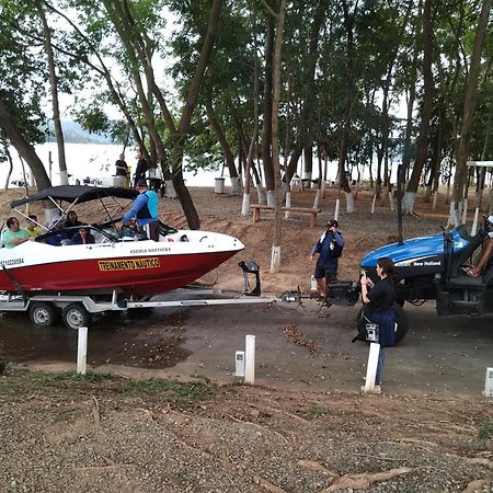 Apartamento Do Lago, Com Churrasqueira Privativa , Cozinha , Internet Banda Larga, Rampa Barco E Jet, Pesqueiro - B101 卡达斯诺瓦斯 外观 照片