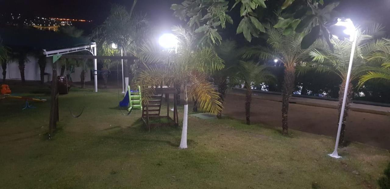 Apartamento Do Lago, Com Churrasqueira Privativa , Cozinha , Internet Banda Larga, Rampa Barco E Jet, Pesqueiro - B101 卡达斯诺瓦斯 外观 照片